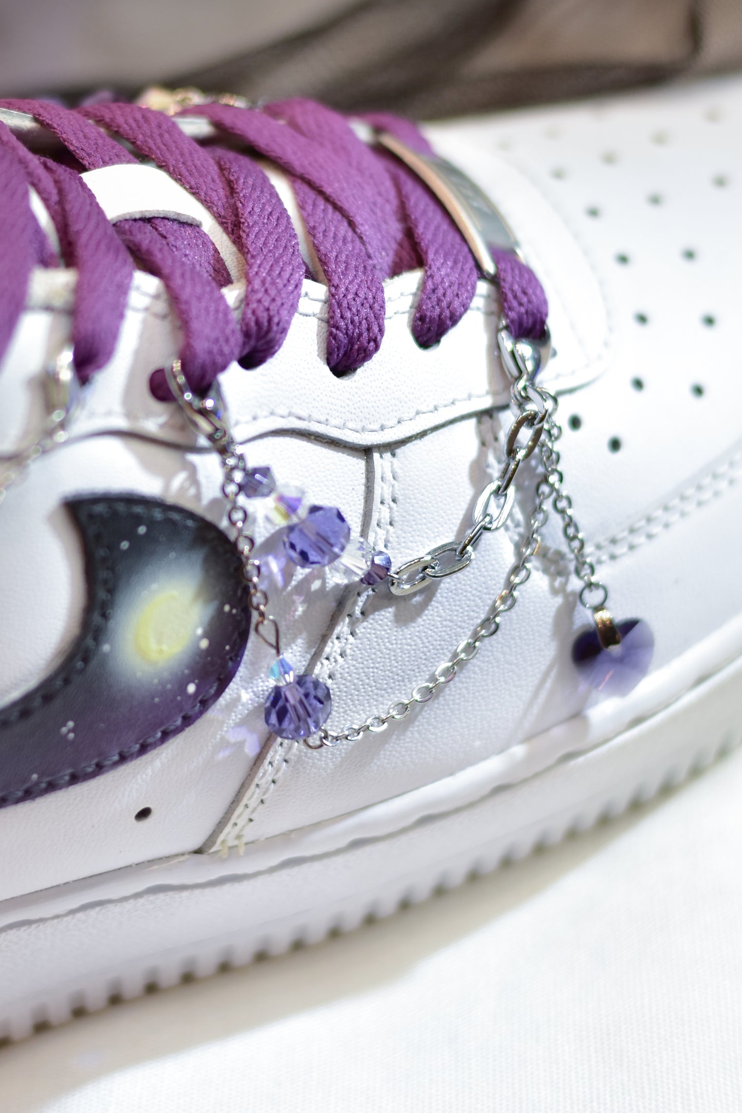 moonrise shoe chain (mini)