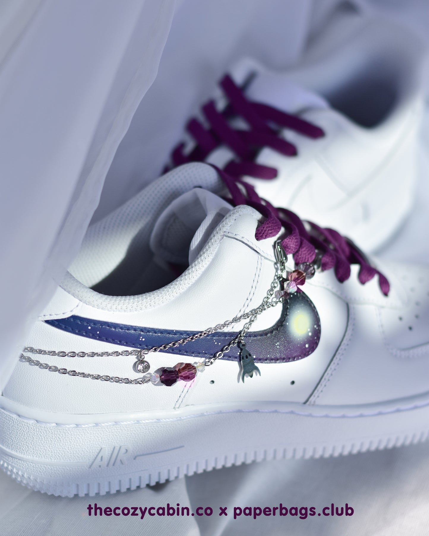 interstellar shoe chain